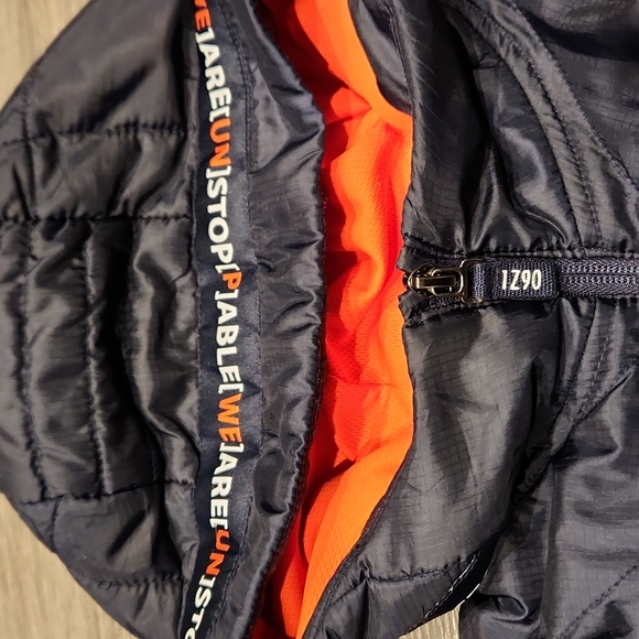 EUC Zara Boys Collection Boys sz 8/9 Puffer Vest w/hoodie 100% polyester - Picture 2 of 10